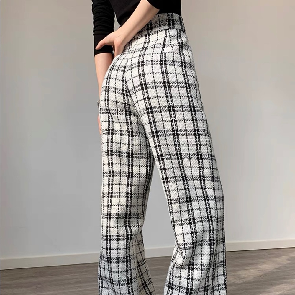 Black and white tweeded plaid pants